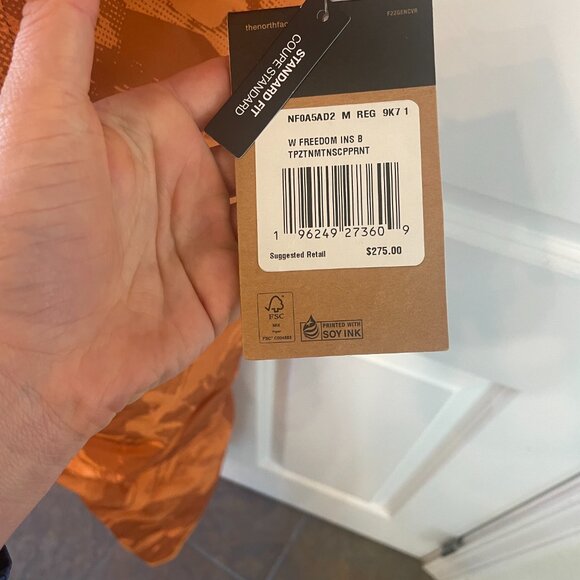 Northface insulated snowbibs - Picture 2 of 4